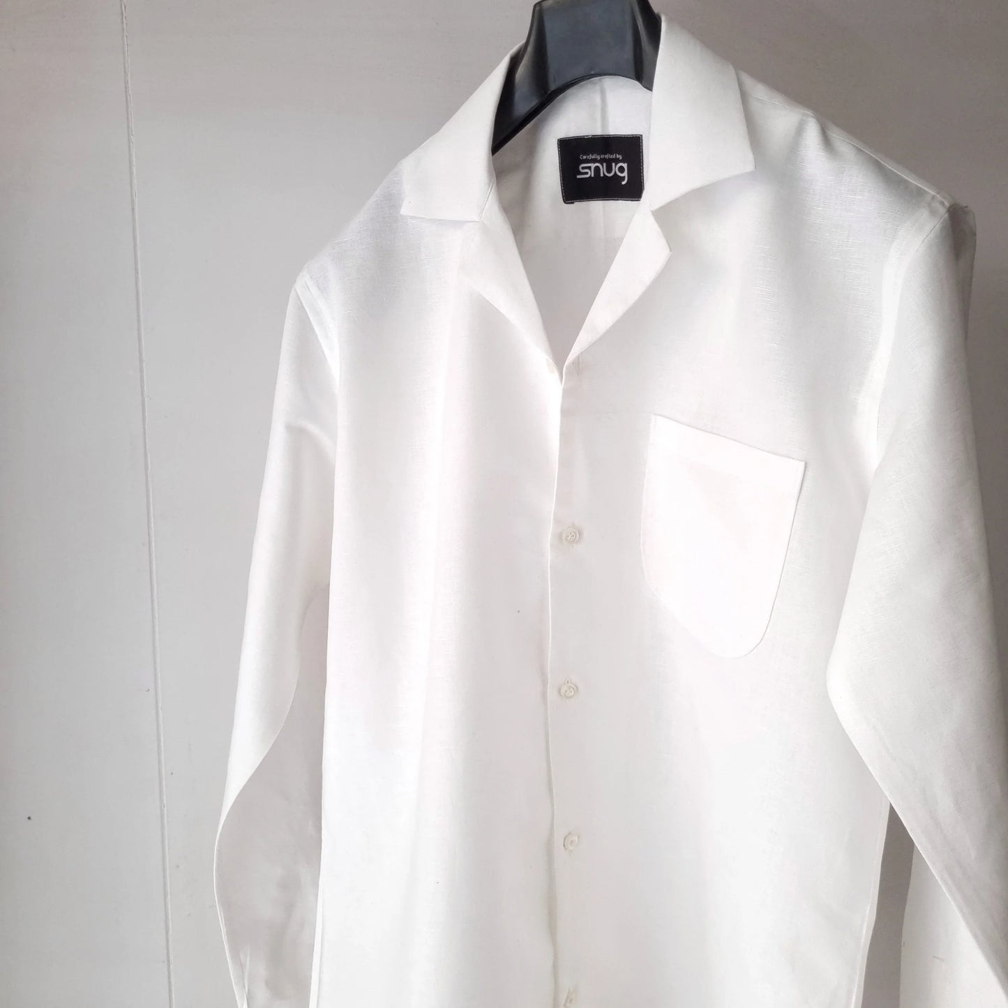 The Round Pocket Renaissance - Linen Shirts Redefined - Snug