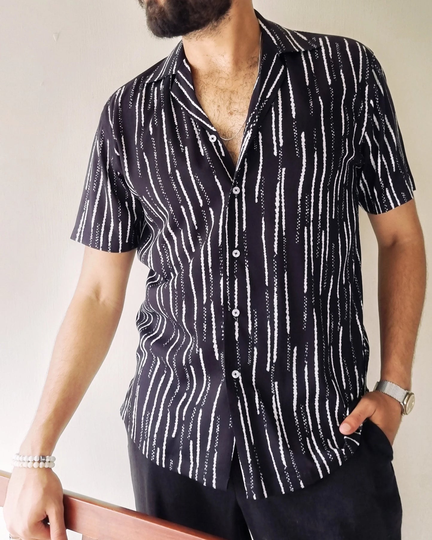 Black & White Dreams: Abstract Gauzy Shirt - Snug