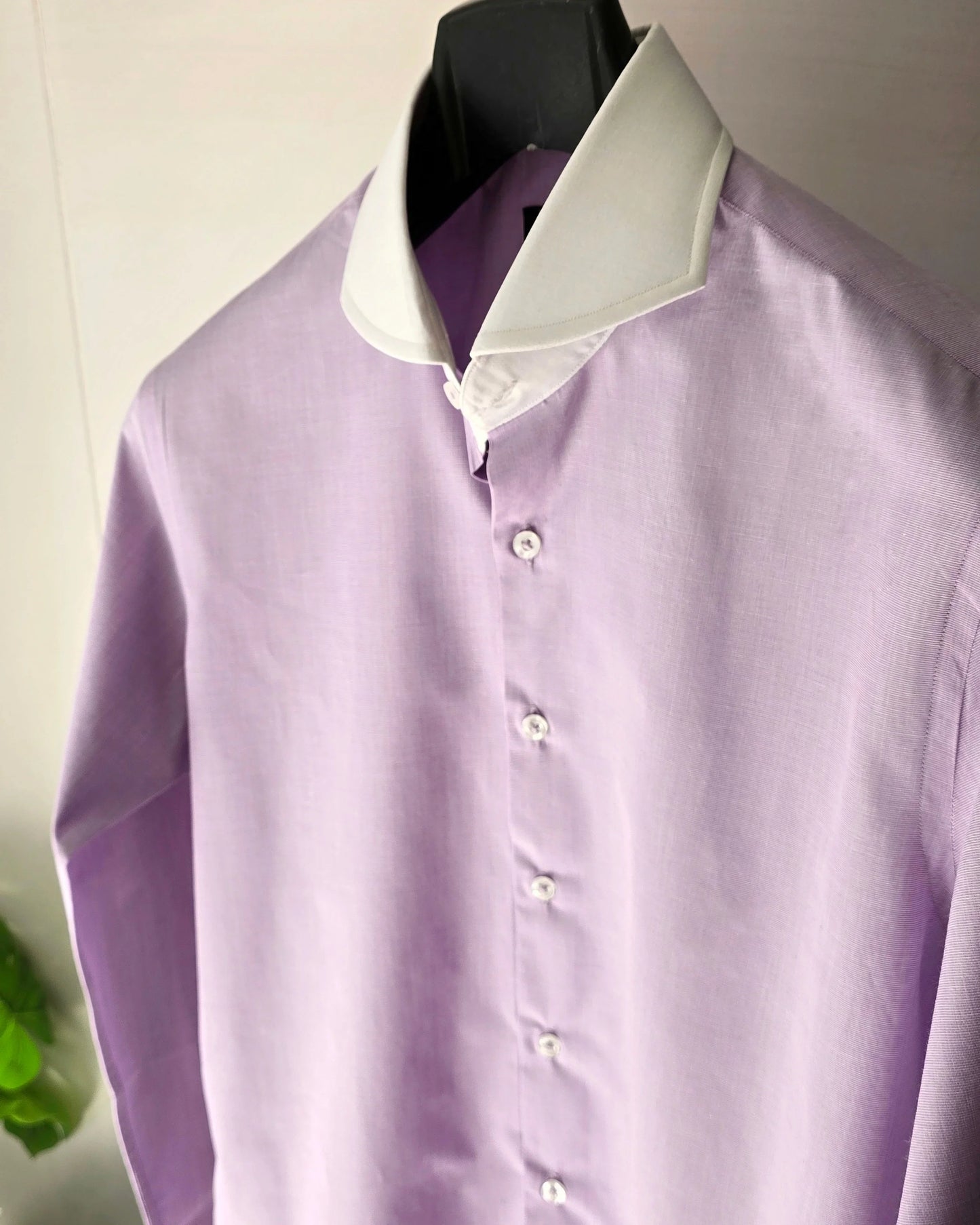 Unwind In Style: The Linen Chambray Comfort Redefined - Snug