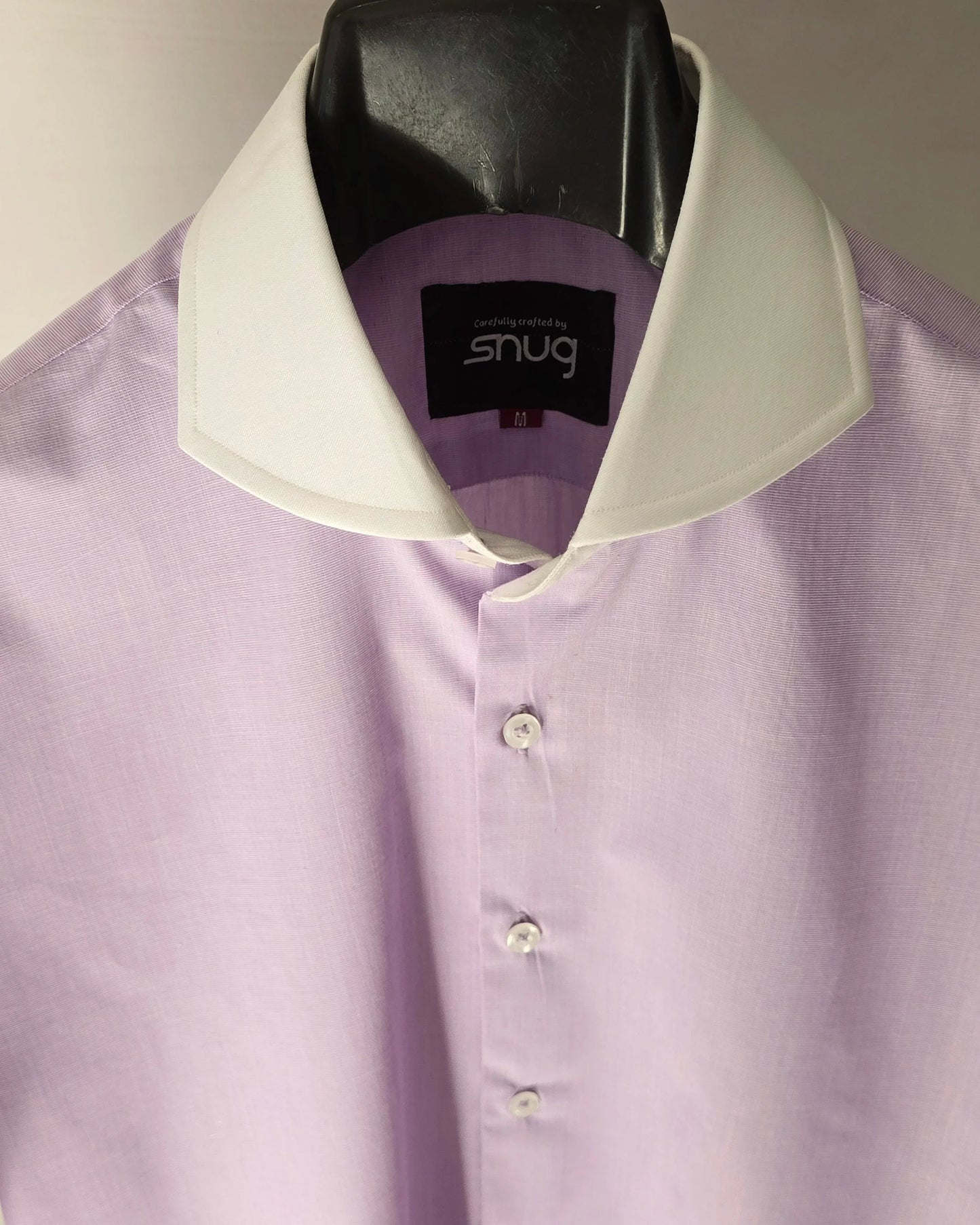 Unwind In Style: The Linen Chambray Comfort Redefined - Snug