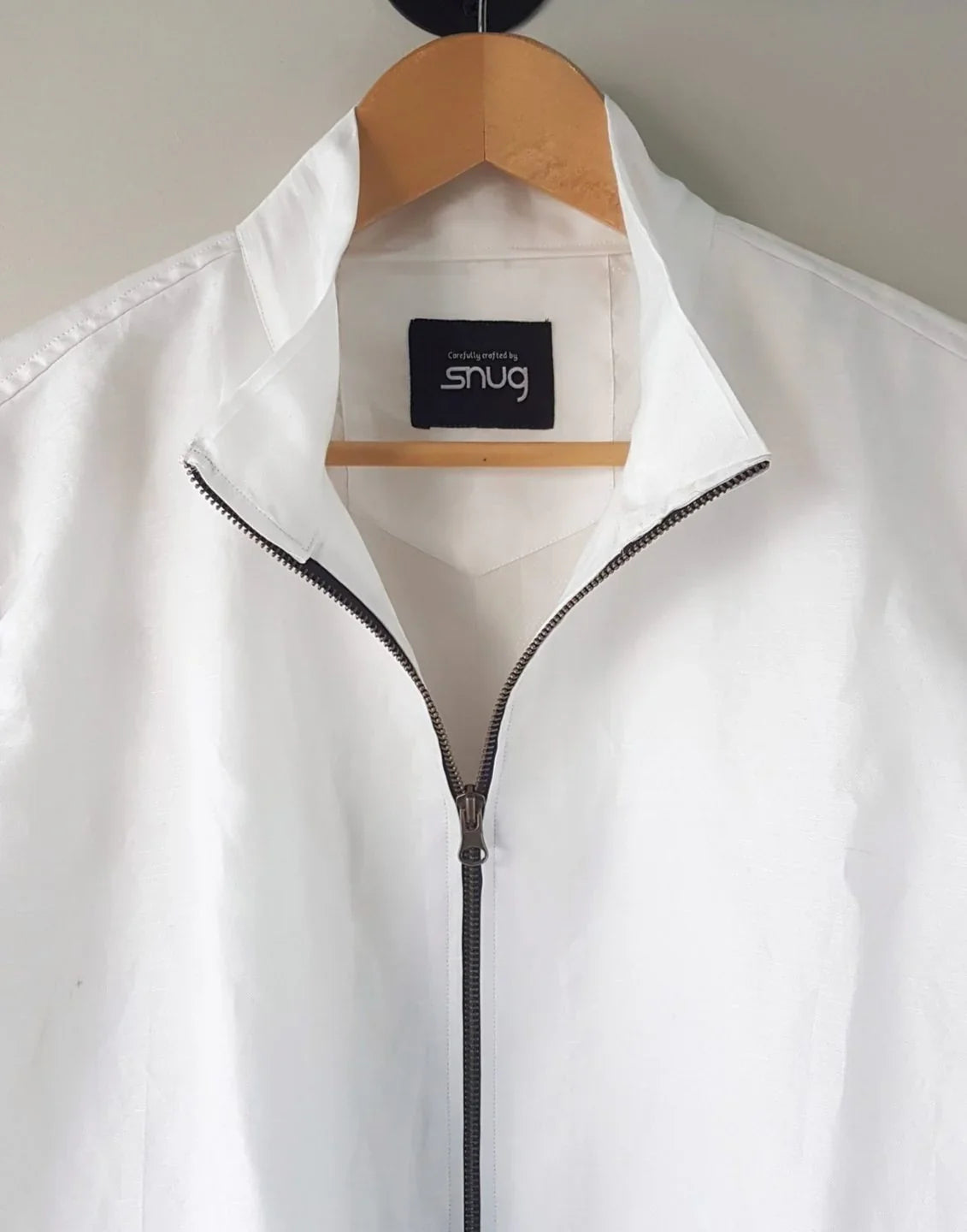 White Linen Jacket - Snug