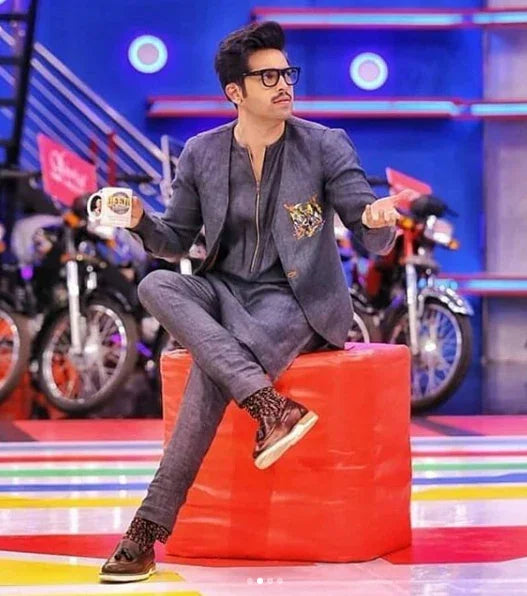 Linen Hand-painted kurta trouser and waistcoat - Snug