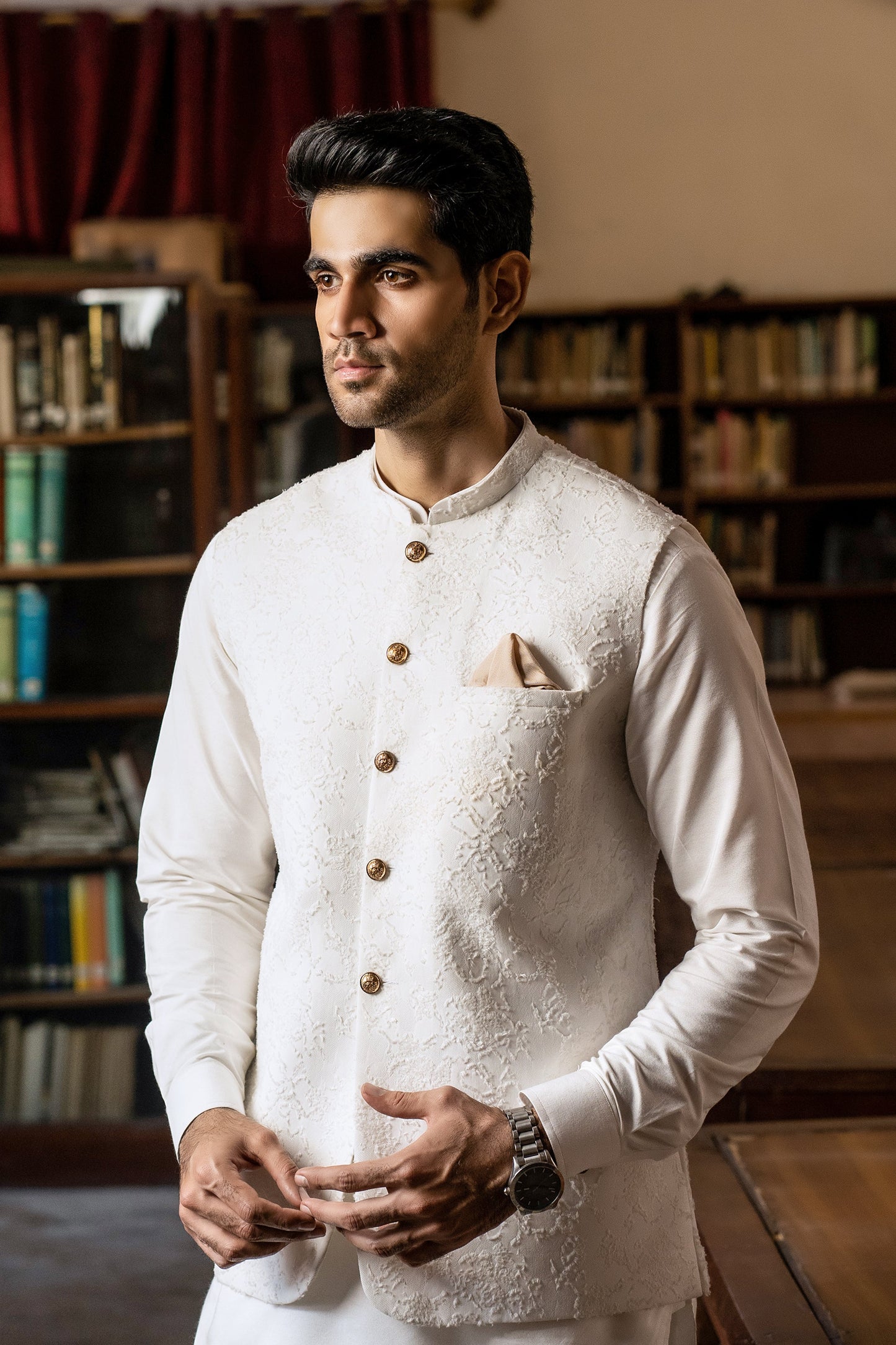 Ethereal Feathers: Snug's Luxe Waistcoat for Statement Style
