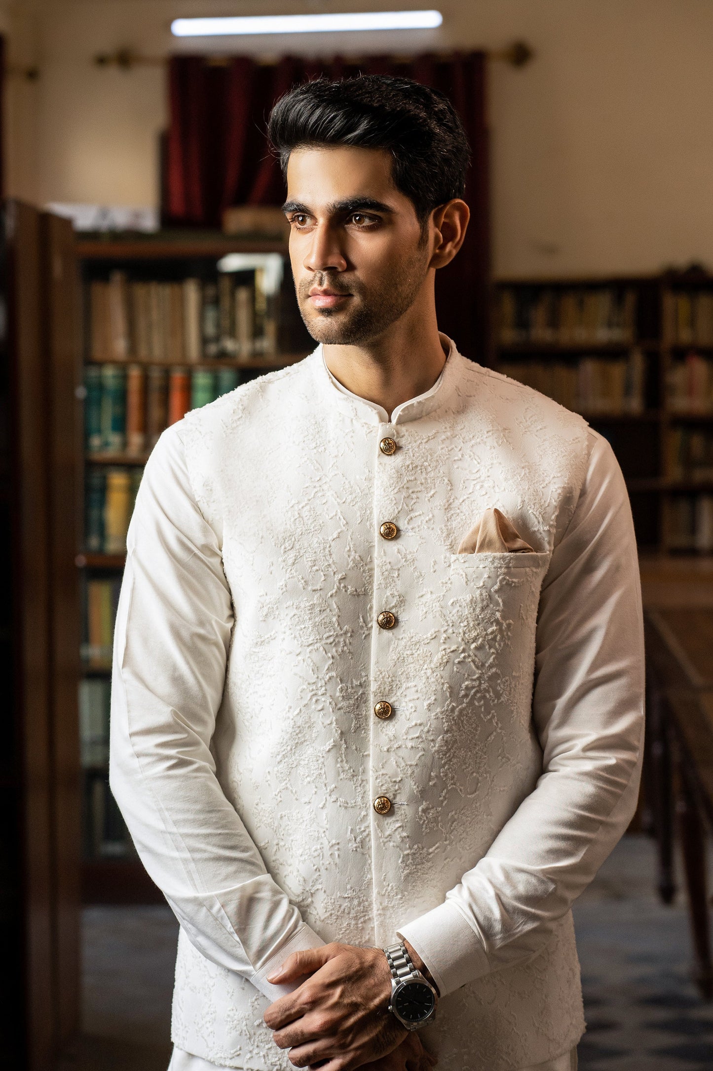 Ethereal Feathers: Snug's Luxe Waistcoat for Statement Style