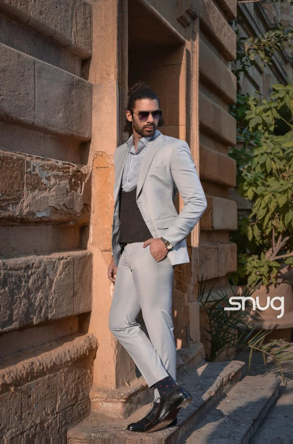 Light Grey Suiting With Black Vest - Snug