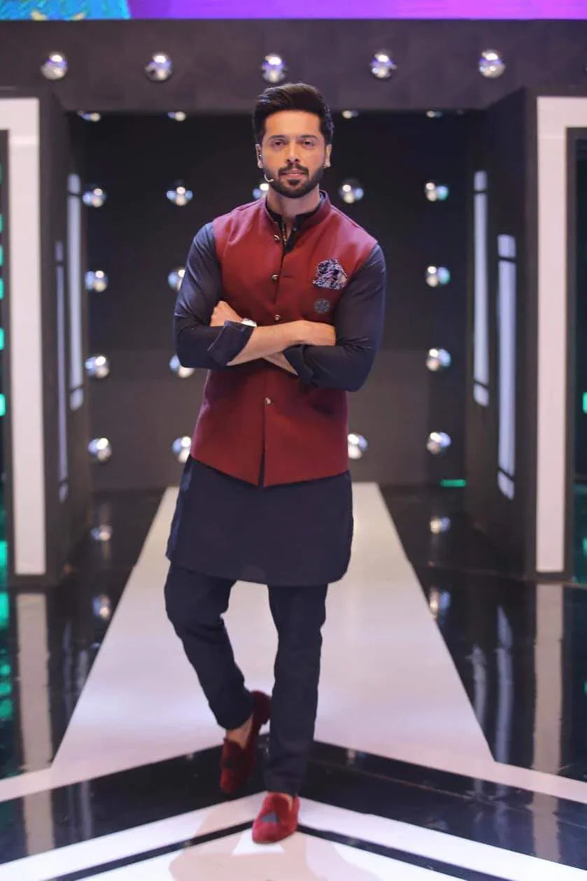 Maroon Waistcoat with Metal buckle. - Snug