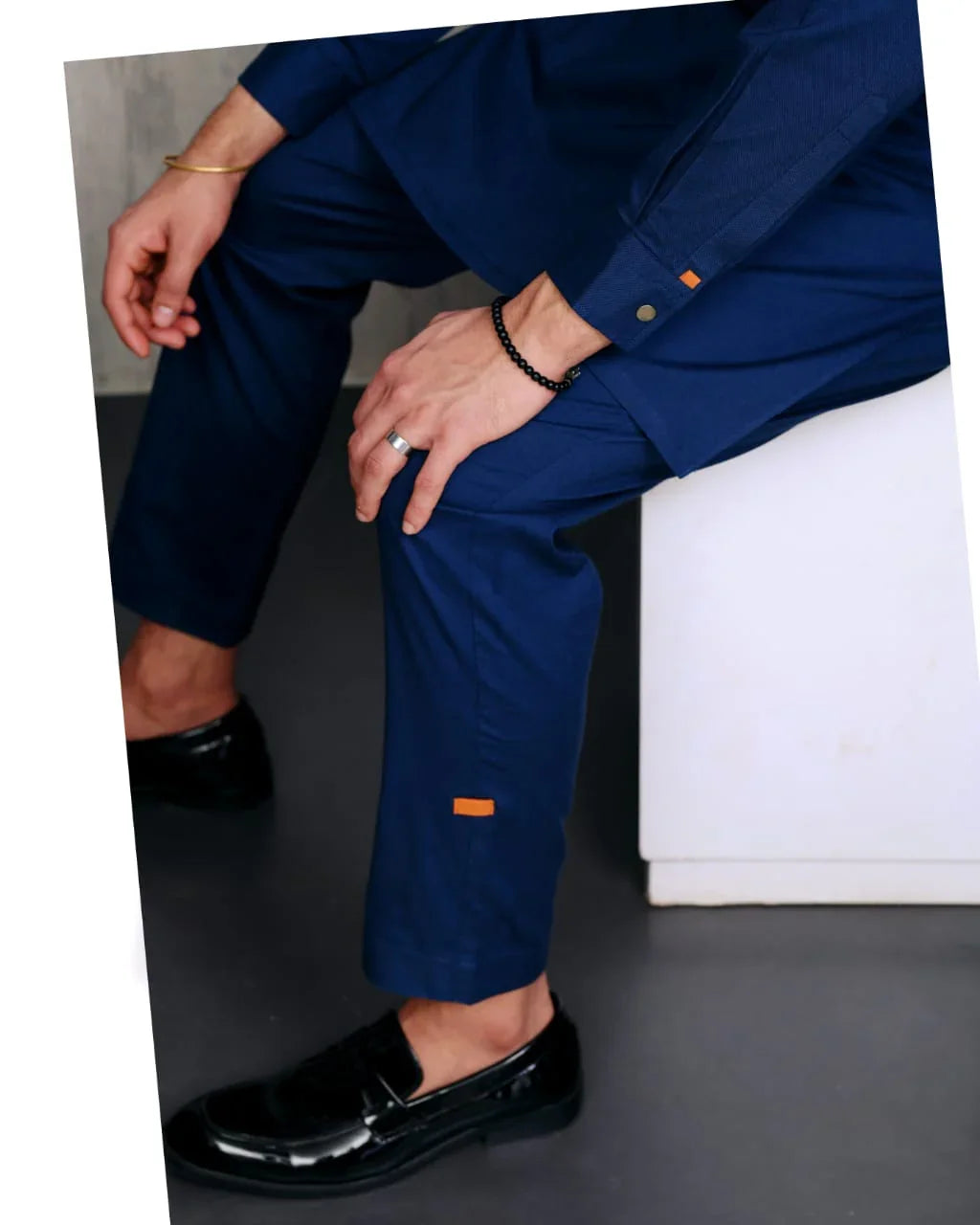 Blue Zipper with Snug Badge. - Snug