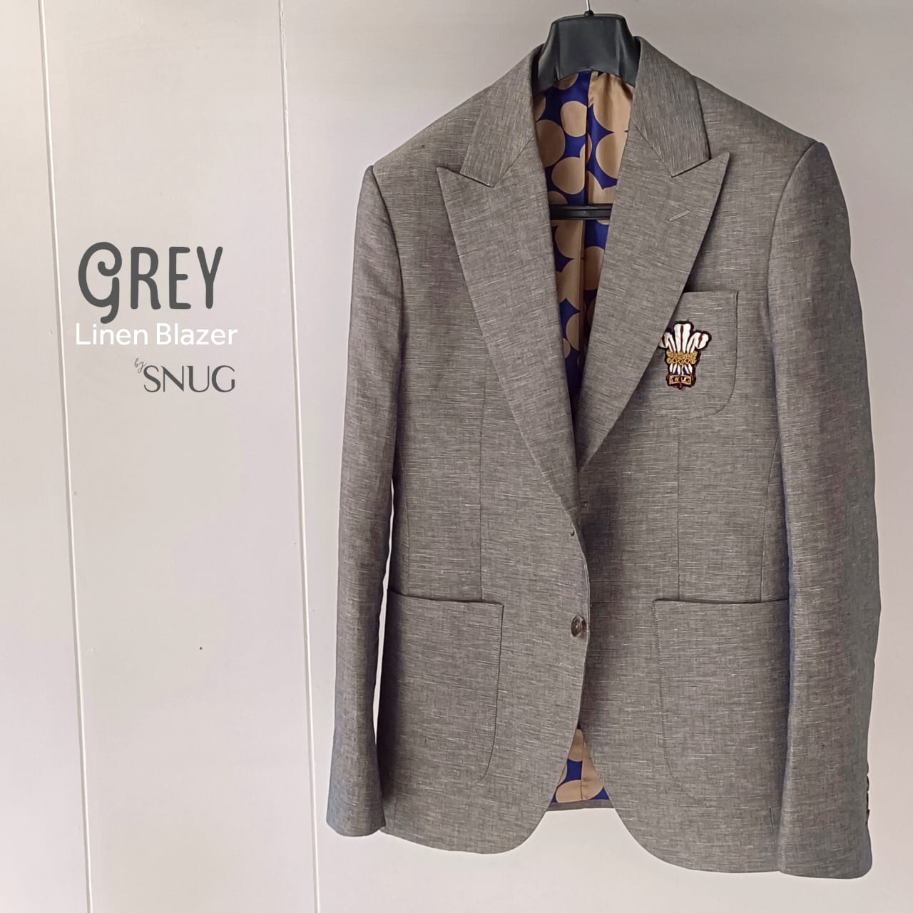 3 feather Linen Blazer