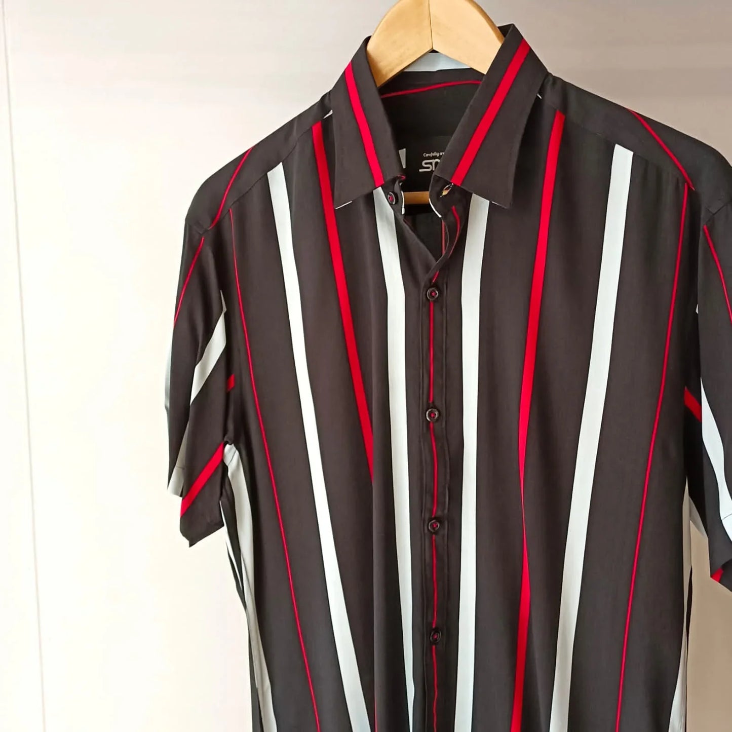 Red & White Stripes Gauzy Shirt - Snug