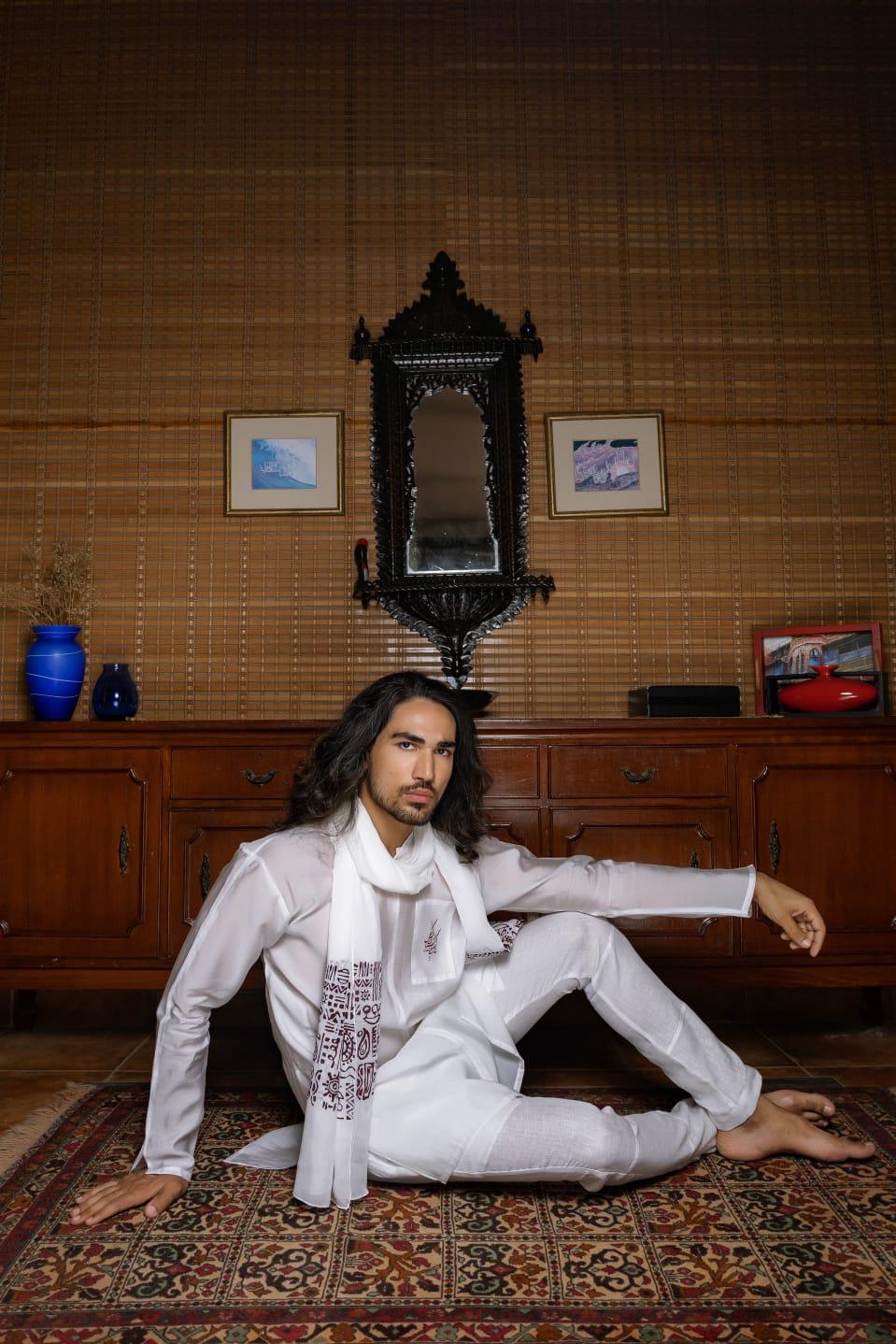 Silk Kurta Trouser - The Corner Of Solitude - Snug