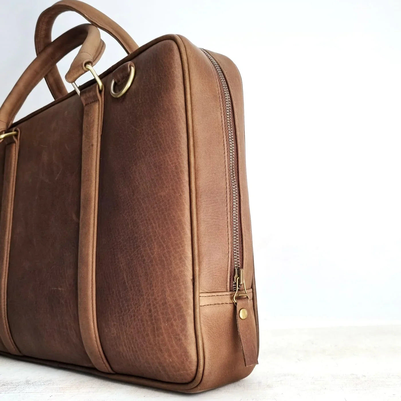 BOSC Leather Bag - Snug