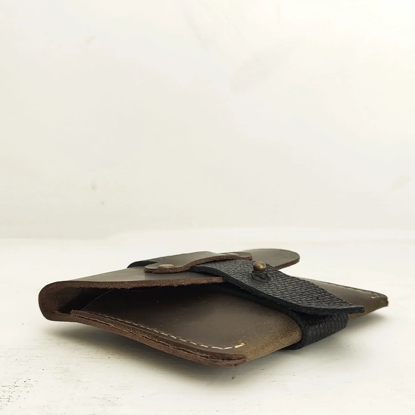 Ace Leather wallet - Snug