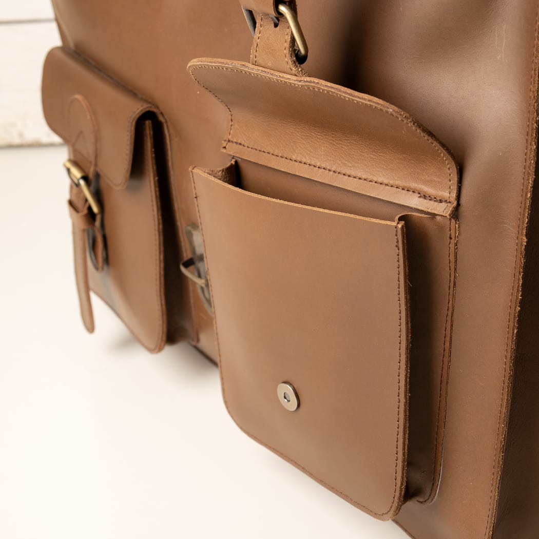 Snug Brew: The Coffee Leather Bag.