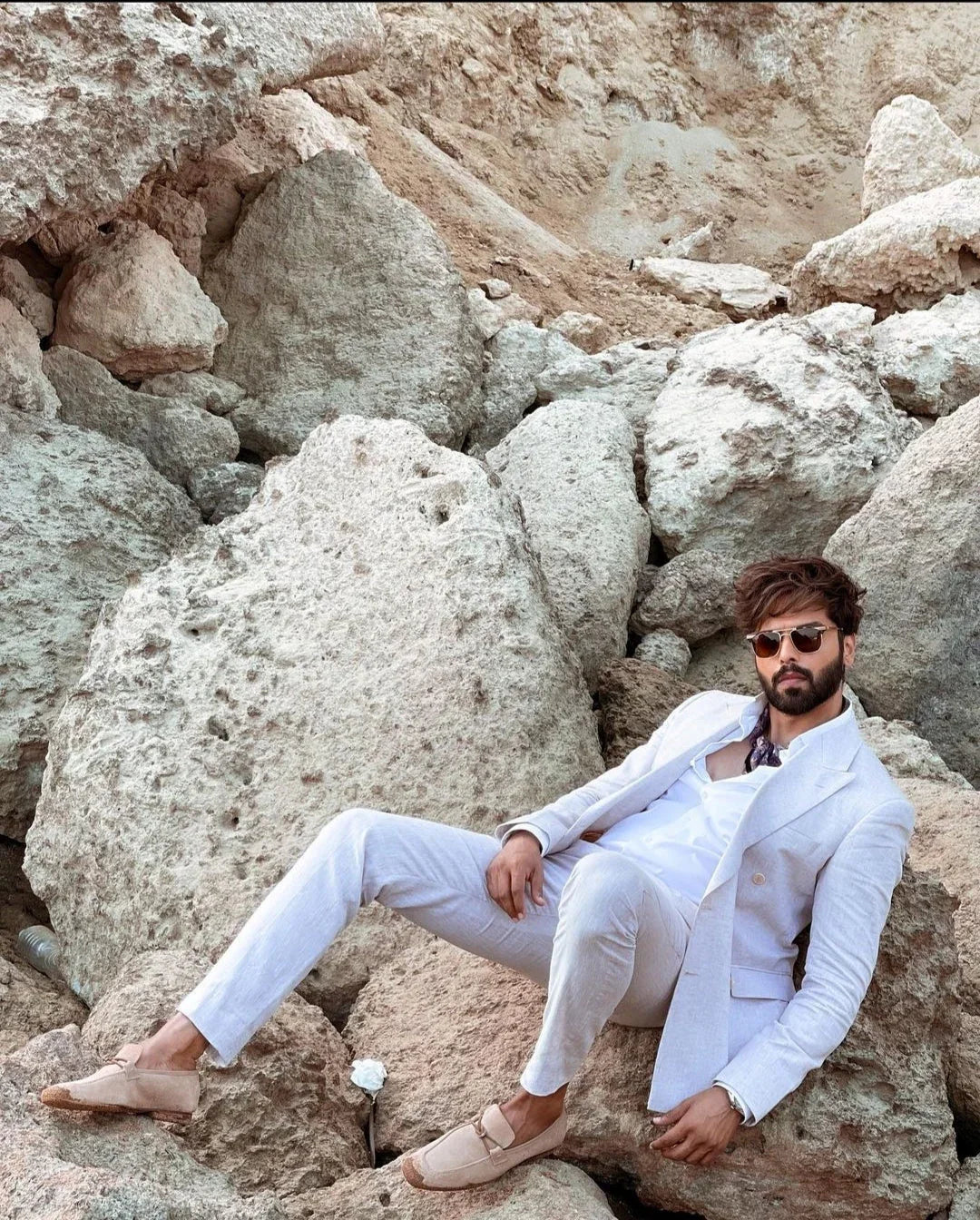 Sun And Sand - Snug