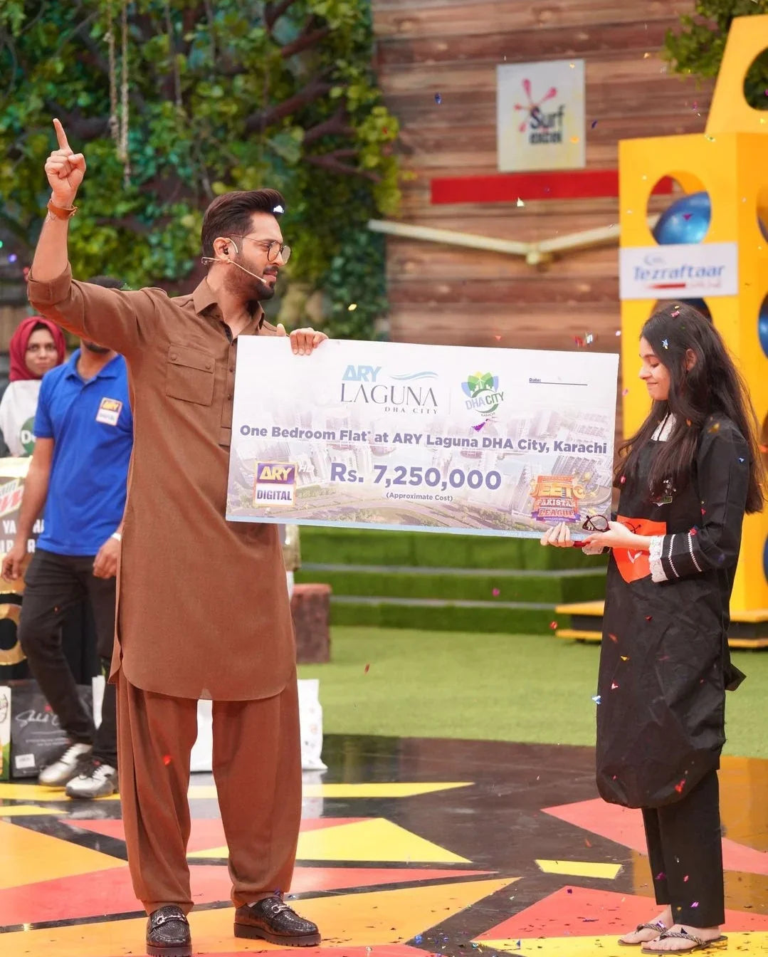 Karandi Finished Kurta Shalwar with Classic Pattern Blazer. - Snug