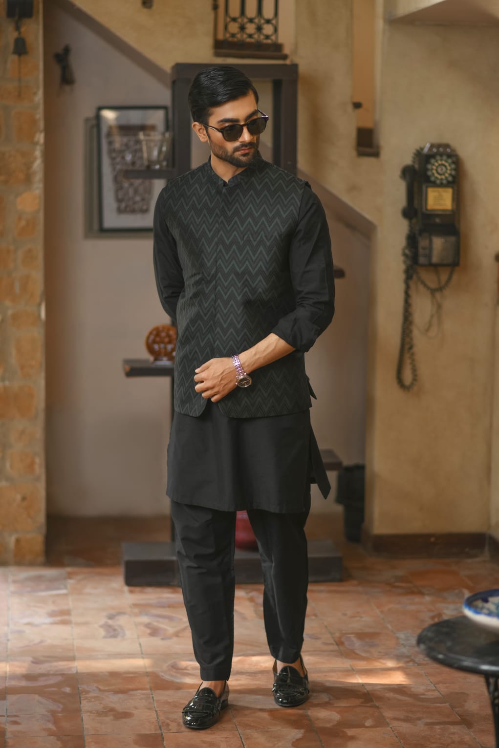 Hunter Green Arrow Pattern Waistcoat with Black Loop Kurta Trouser.