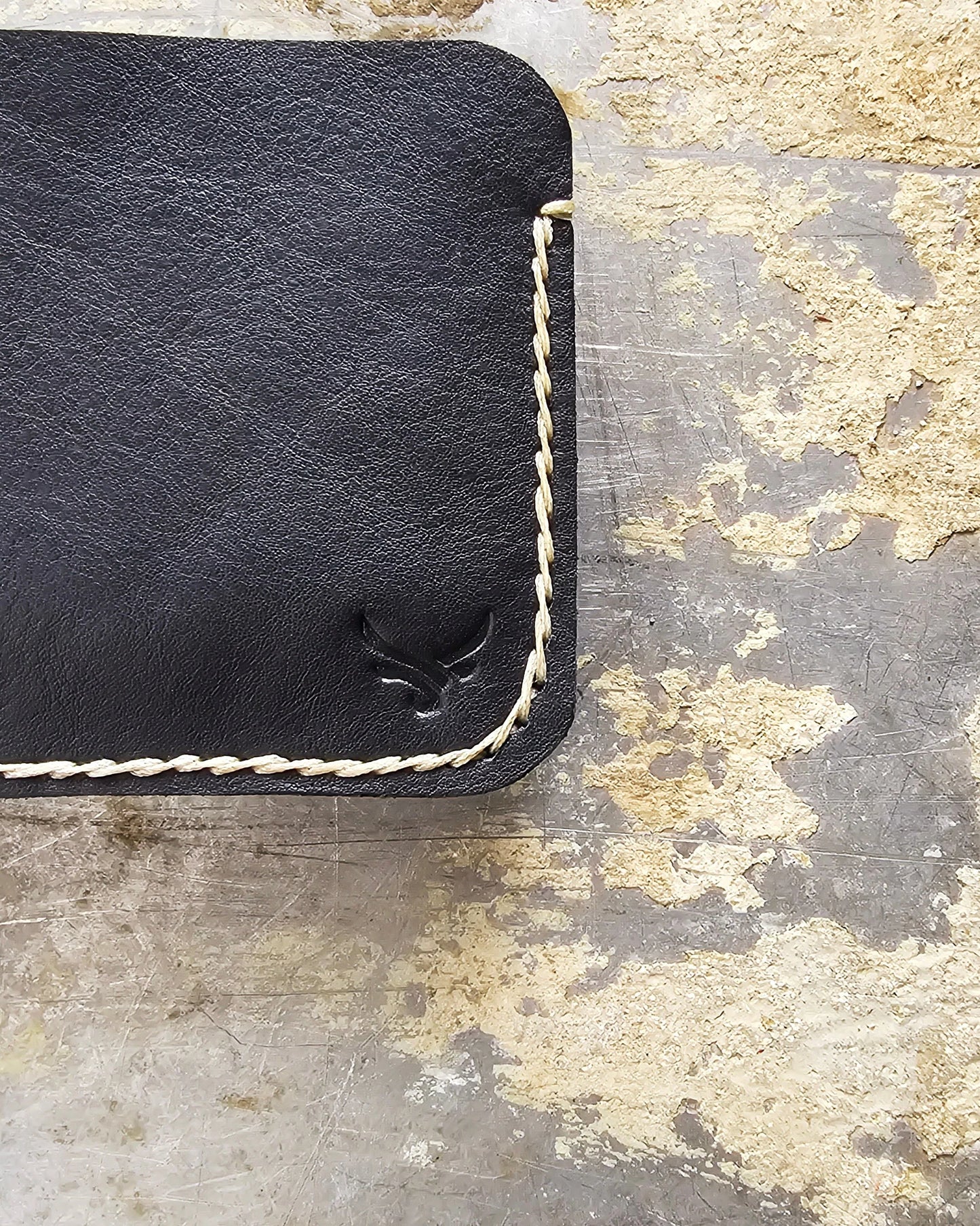 Hand-Stitched Cow Leather Wallet - Snug