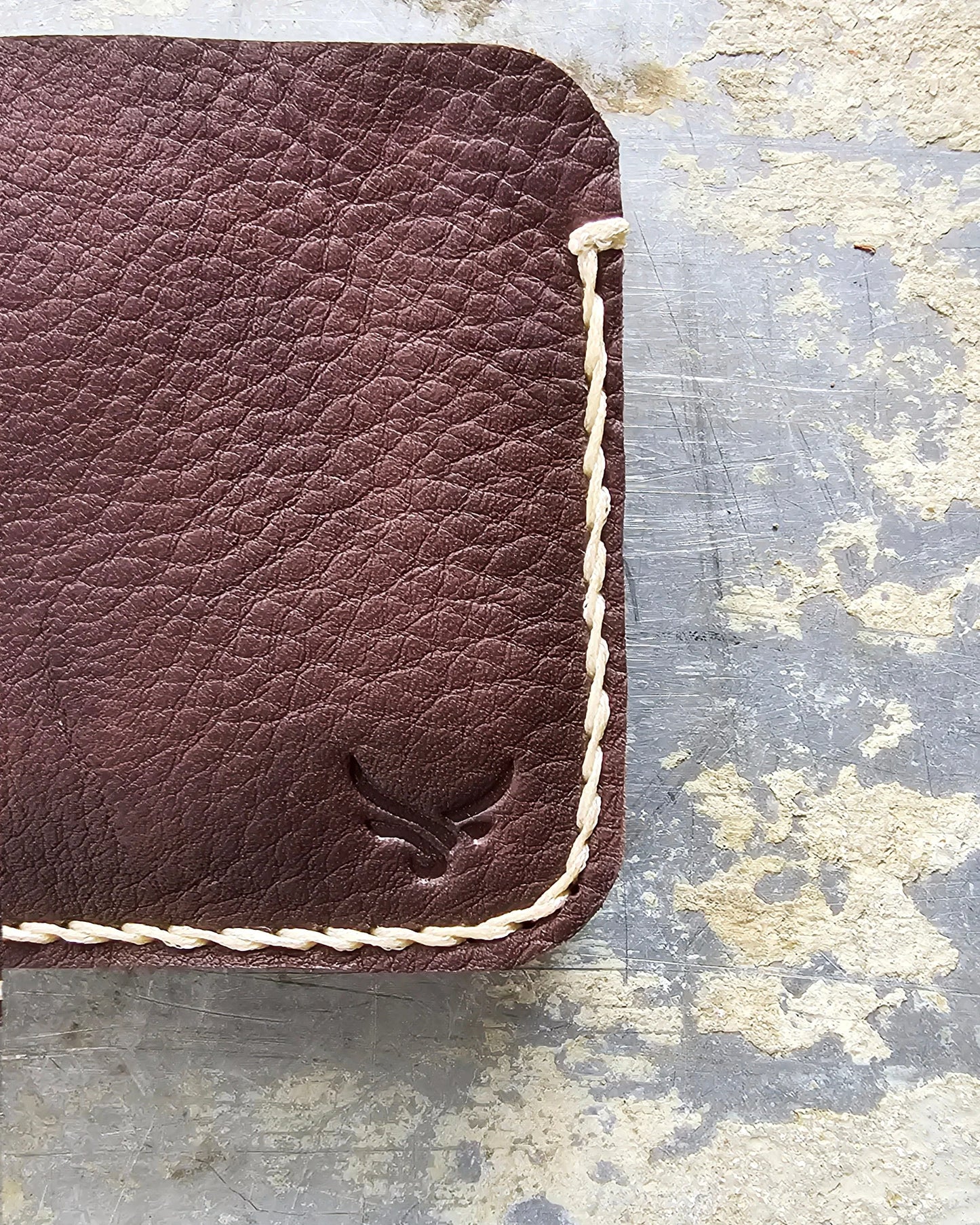 Hand-Stitched Cow Leather Wallet - Snug