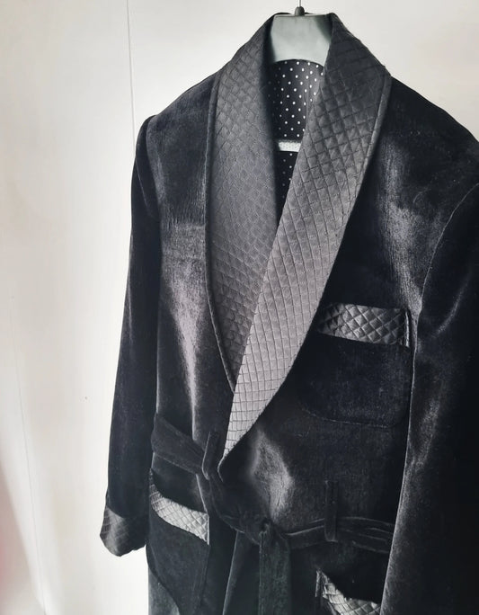 Snug Vogue Suiting Gown