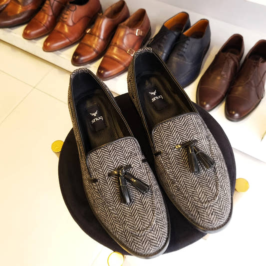 Grey Tweed Pumps. - Snug