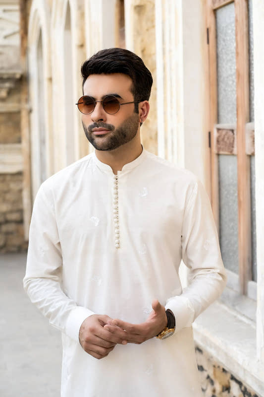 Majestic Alabaster: Snug's Embroidered Front Open Prince Coat - Snug