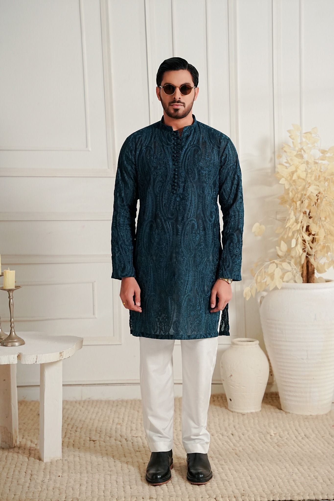 Red - Paisley Embroidered Kurta Trouser '26