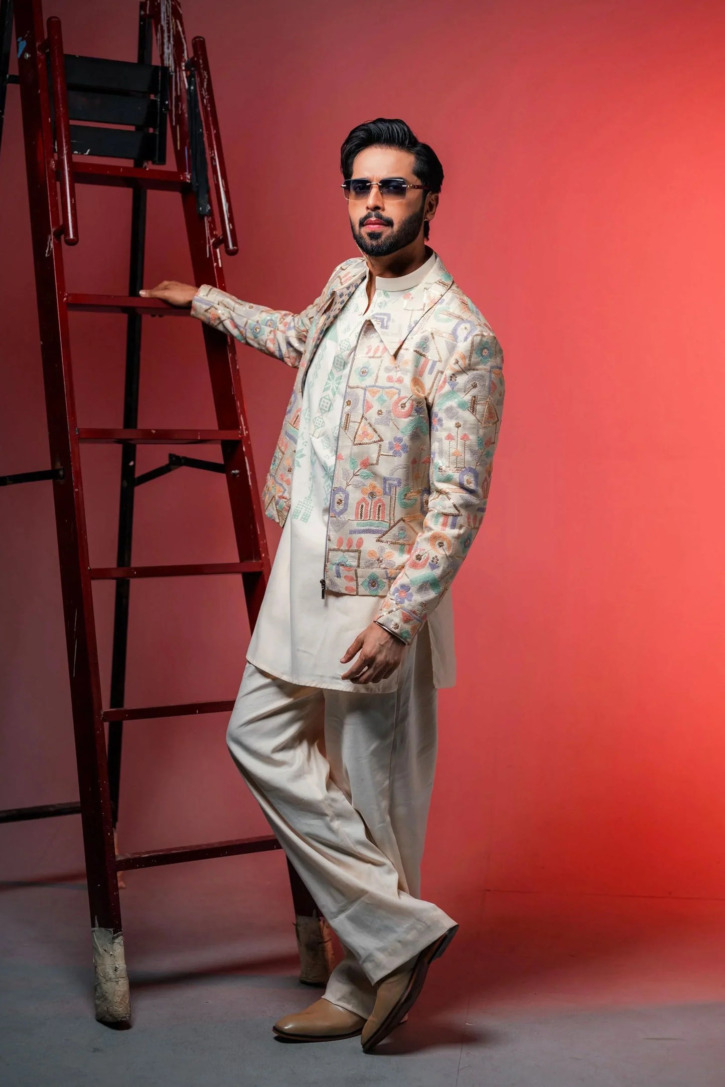 Fahad Mustafa Rocks Snug’s Geometric Chic