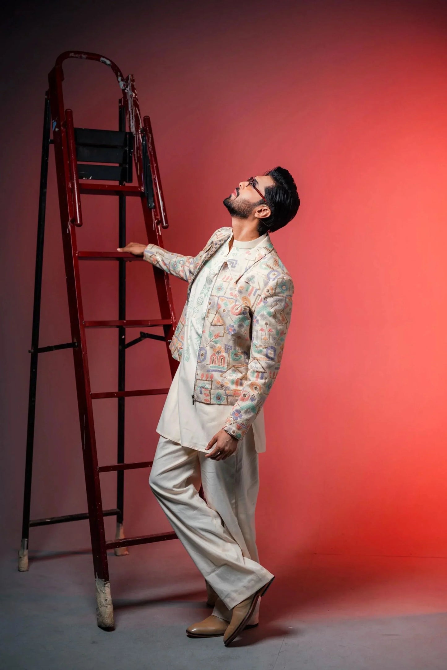 Fahad Mustafa Rocks Snug’s Geometric Chic