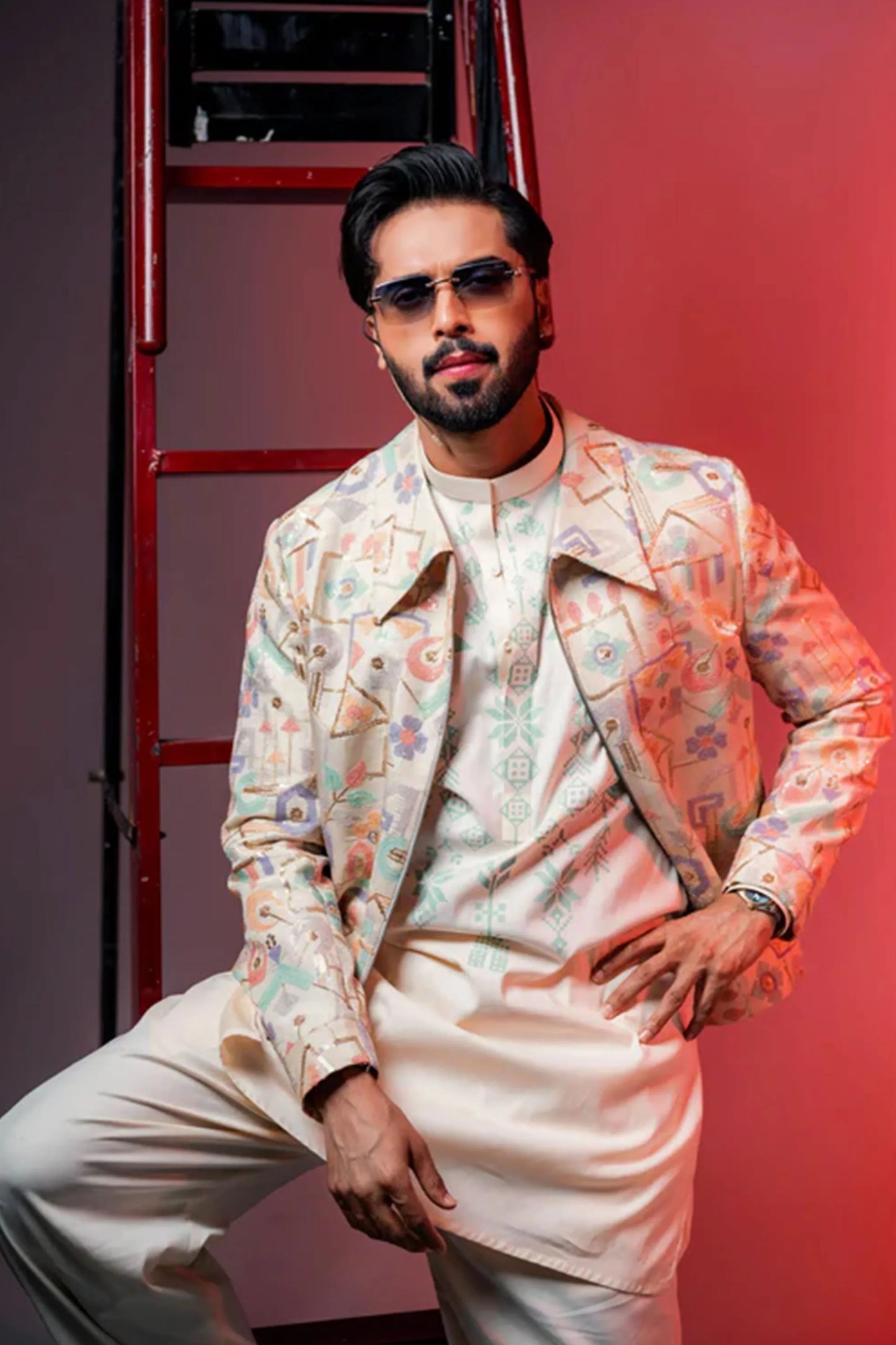 Fahad Mustafa Rocks Snug’s Geometric Chic