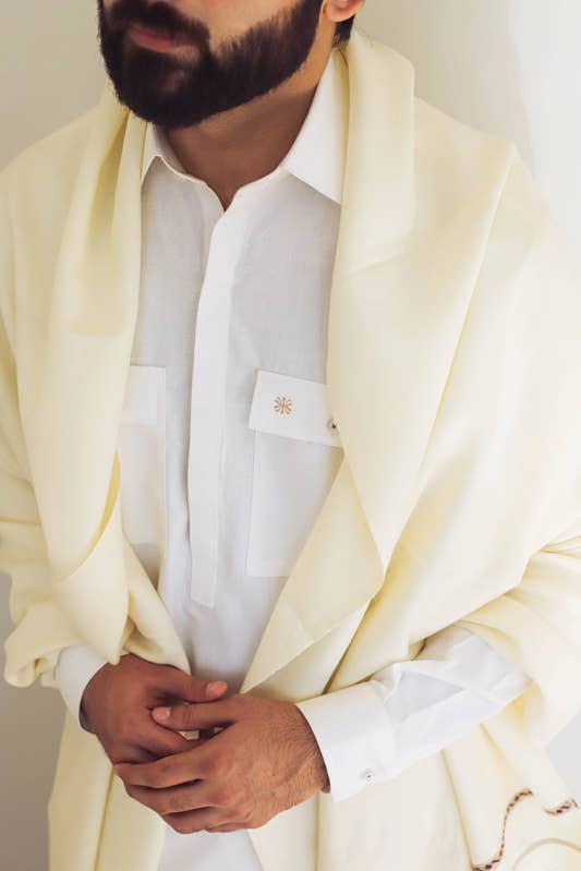 Cozy Wrap - Embroidered Border Shawl - Snug