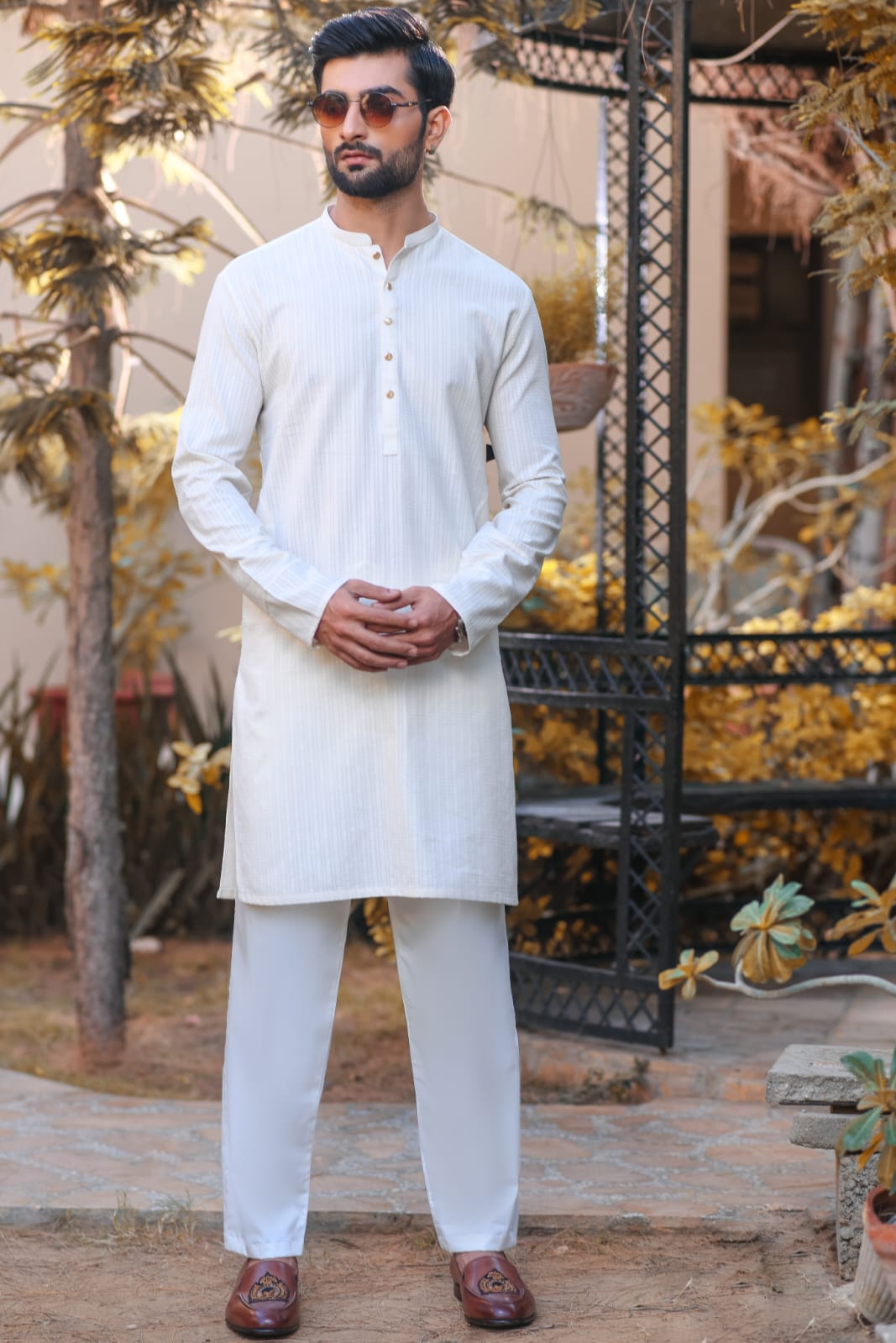 Self Embroidered Kurta Trouser With Diamond WaistCoat