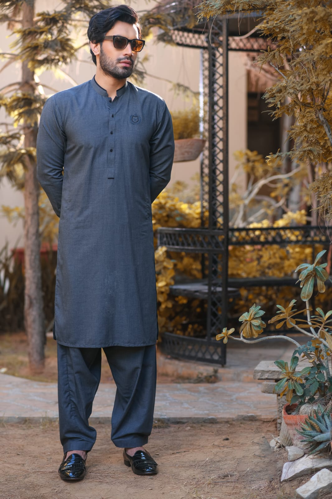 Grey Embroidered Wash And Wear Qamiz Shalwar