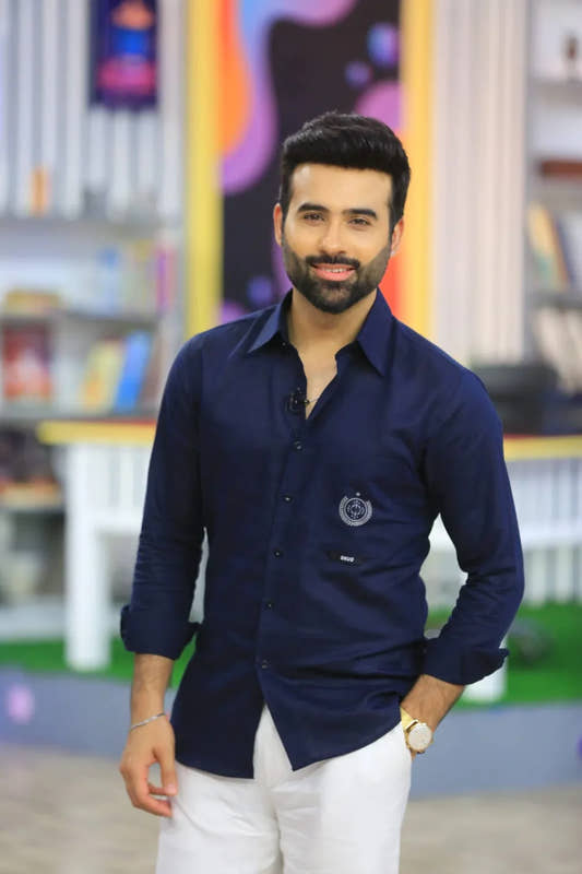 Broad Pocket Linen Cotton Shirt. - Snug