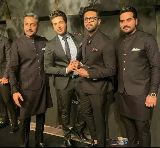 Black Double Breasted Suit. - Snug