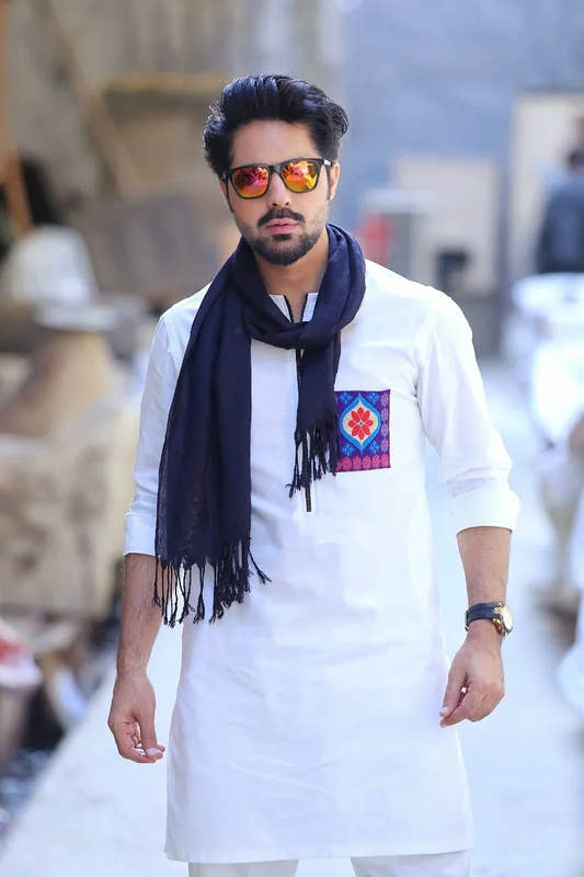 White Embroidered pocket kurta and trouser - Snug