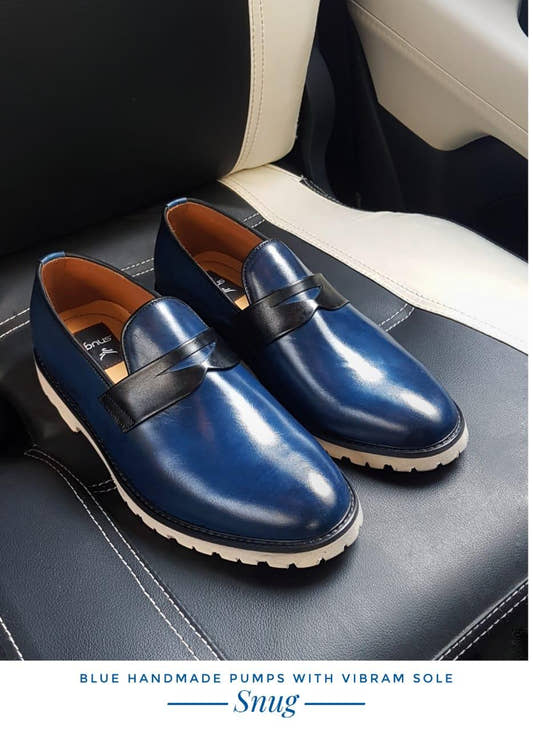 Hand made blue leather pumps with Vibram sole - Snug