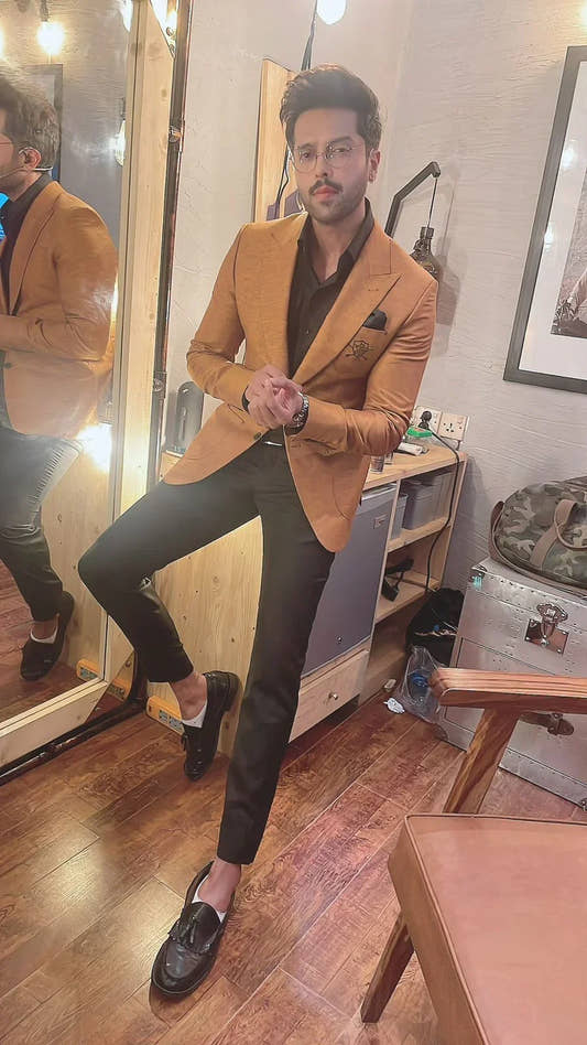 Linen Rust Blazer - Snug