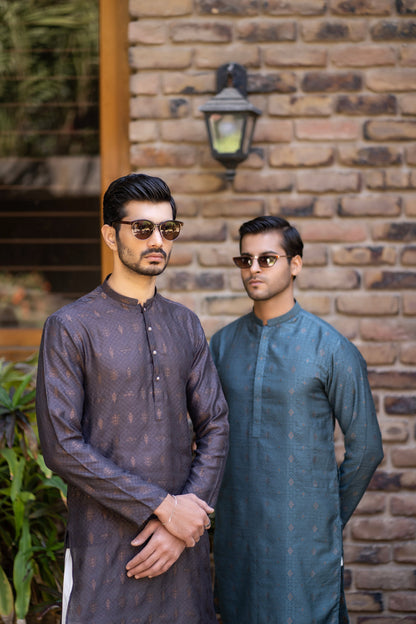 Urban Grace - Kurta & Trouser Ensemble for Every Occasion.