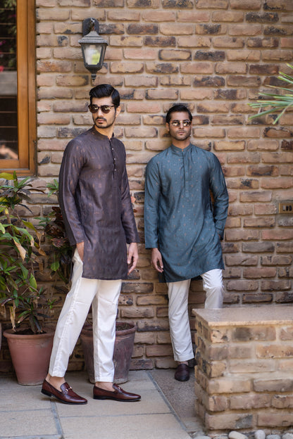 Urban Grace - Kurta & Trouser Ensemble for Every Occasion.