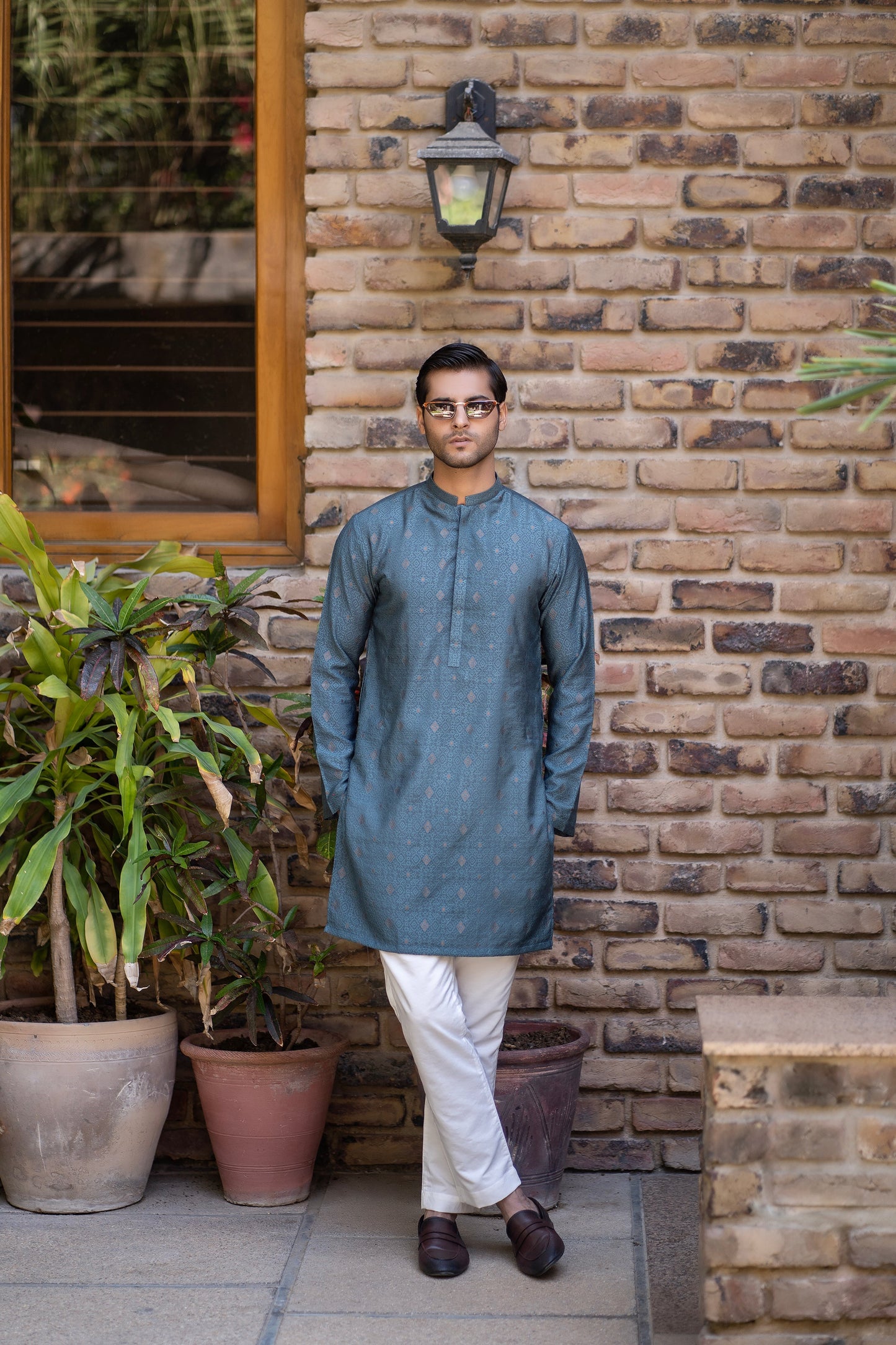 Urban Grace - Kurta & Trouser Ensemble for Every Occasion.