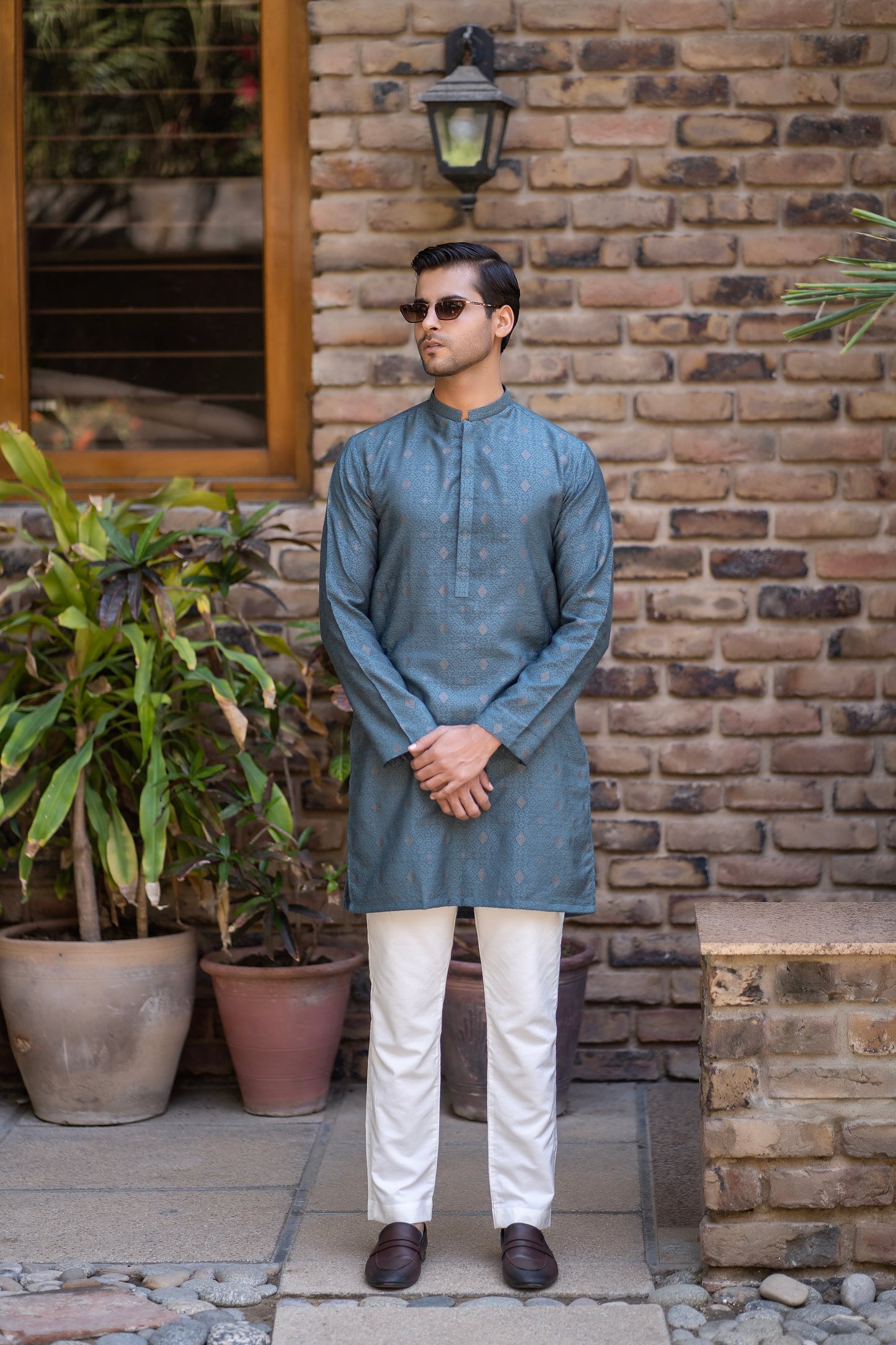 Urban Grace - Kurta & Trouser Ensemble for Every Occasion.