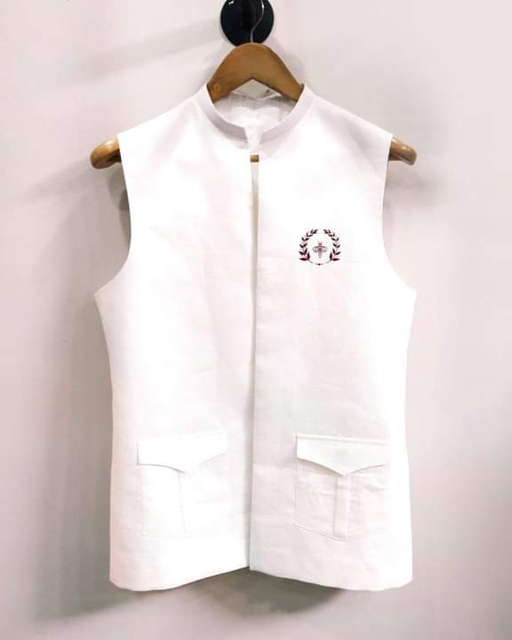 Bee Badge Kurta And Trouser With Waistcoat